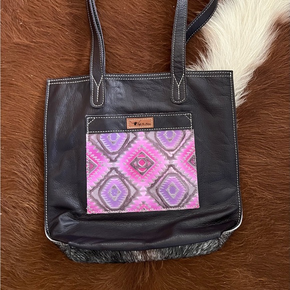 HOLY COW COUTURE (HCC) Market Tote & Accessories set - Picture 4 of 4